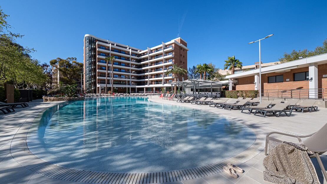 Hotel California Garden in Salou